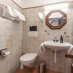 Piz Mitgel Hotel