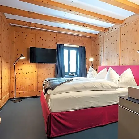 Piz Mitgel Hotel Savognin