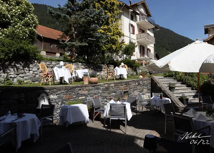 Hotel Piz Mitgel